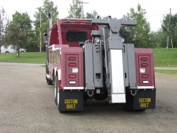 CUSTOM BUILT QUICK TOW - Image 3