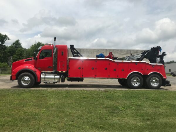 30 TON HD INTEGRATED WRECKER